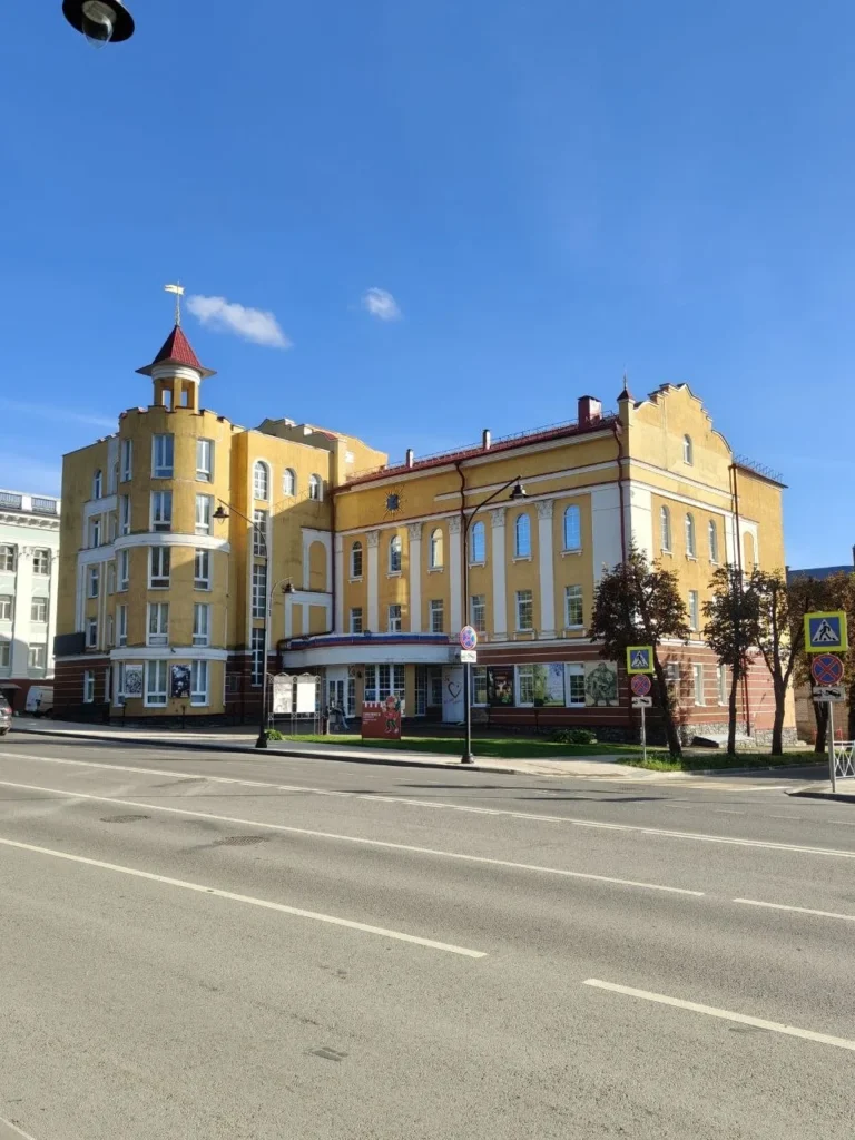 Театр кукол имени Д. Н. Светильникова — фотография 2